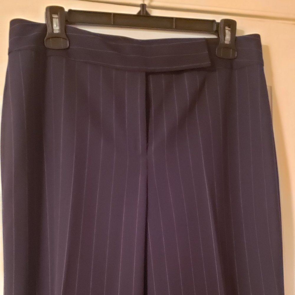 Suit - Picture 2 of 8